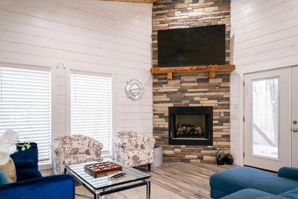 Diamond Cabin W/ Jet Shower & Secluded Back Deck! Broken Bow Exterior foto