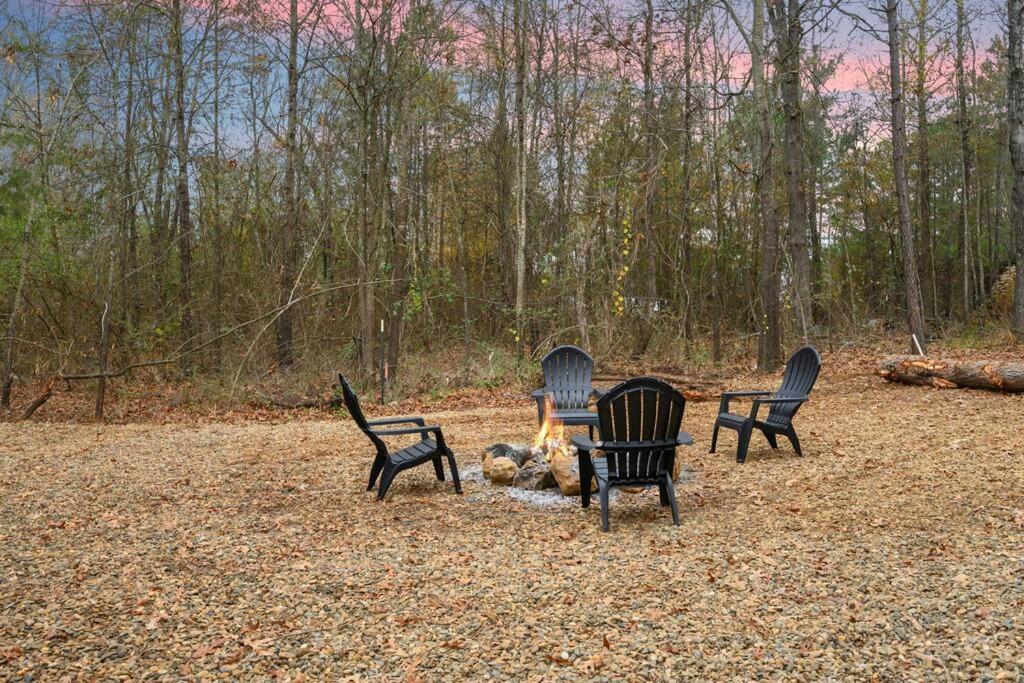 Diamond Cabin W/ Jet Shower & Secluded Back Deck! Broken Bow Exterior foto